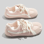 Damen Sportliche Sneaker mit einzigartigem Design und verspielt charmanten Akzenten