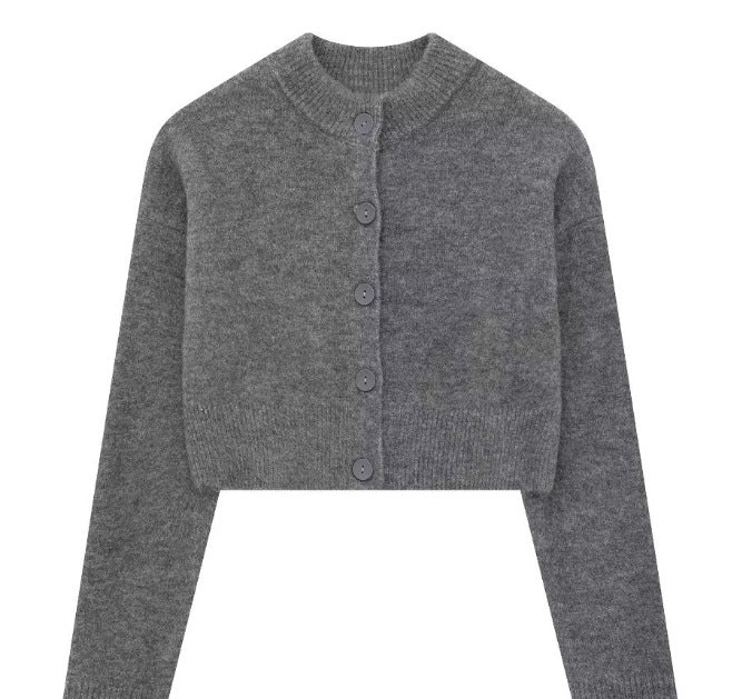 Damen Kurze Strickjacke mit Knopfleiste und Elegantem Rundhalsausschnitt R&B