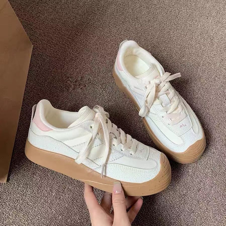 Damen Komfortable Sneaker mit atmungsaktiver Oberflächenstruktur und dämpfender Sohle