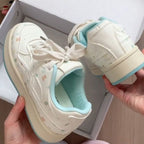 Damen Bequeme Freizeitsneaker mit floralem Design