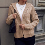Damen Grobstrickjacke mit Kapuze und aufwendigem Zopfmuster R&B