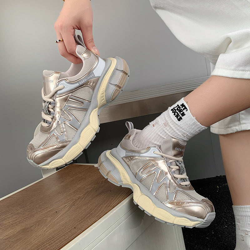 Damen sportliche Lauf Sneakers mit atmungsaktiver Mesh-Oberfläche und dämpfender Sohle R&B