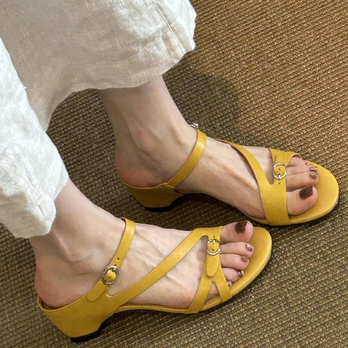 Damen Komfortable Riemchen-Sandalen mit verstellbarem Schnallenverschluss R&B