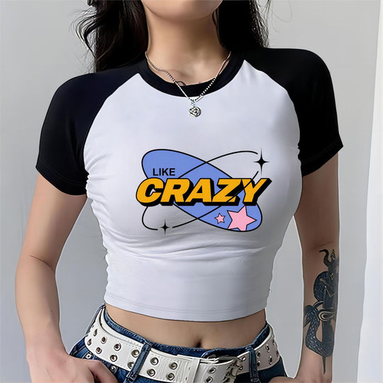 Damen Cropped T-Shirt mit auffälligem Druckdesign R&B