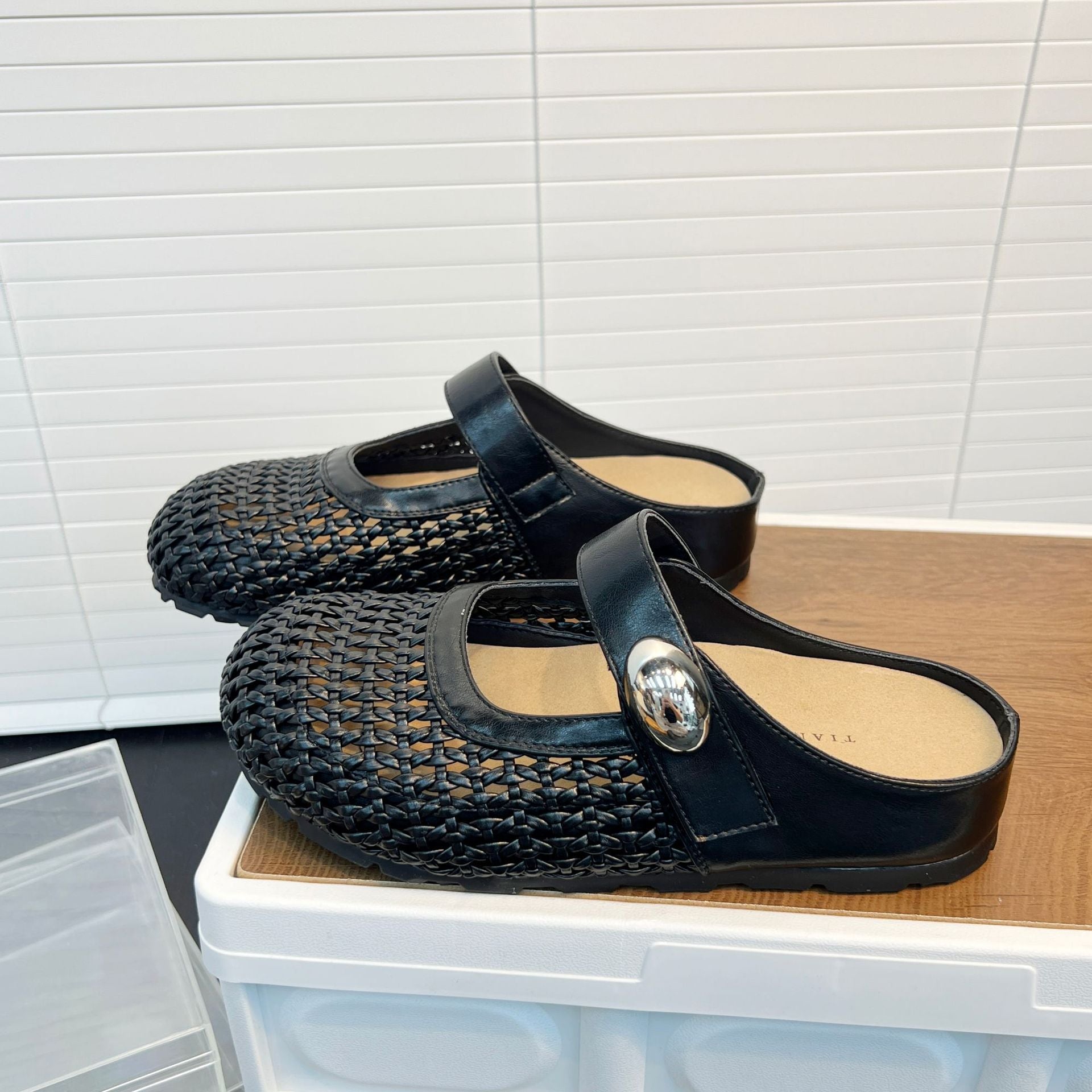 Damen Komfort Clogs mit modischem Flechtmuster und verstellbarem Riemen R&B