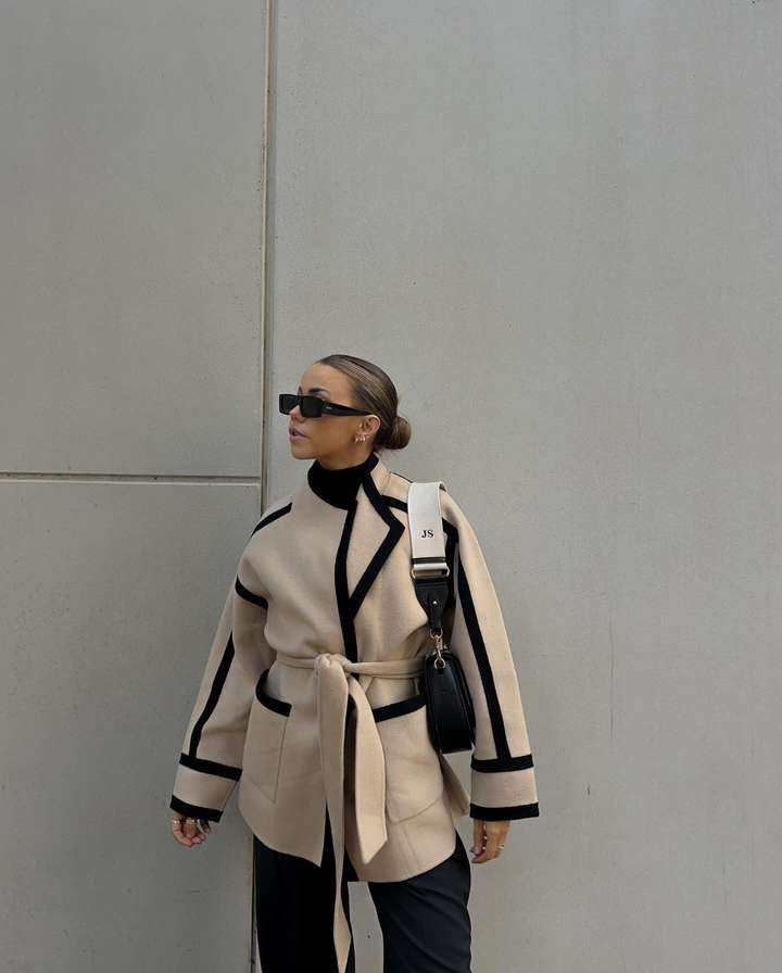 Damen elegante Blazerjacke mit Taillengürtel und Kontrastnähten R&B