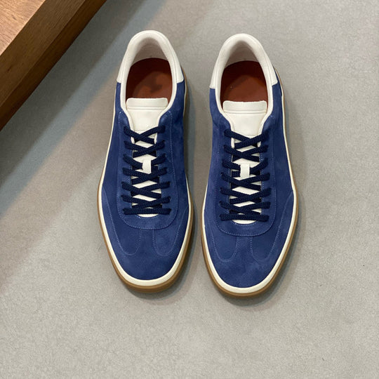 Damen Sneaker aus weichem Wildleder mit raffiniertem Schnürsystem R&B