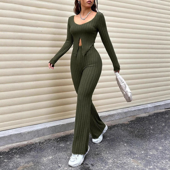 Damen Strickanzug mit modischem Cut-Out R&B