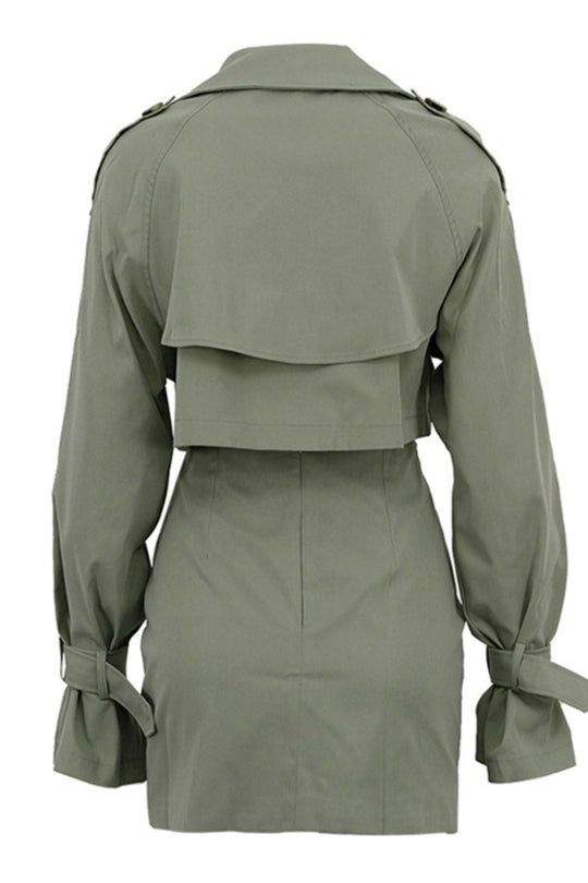 R&B | Knopfdetail Gekürzte Jacke & Minirock-Set
