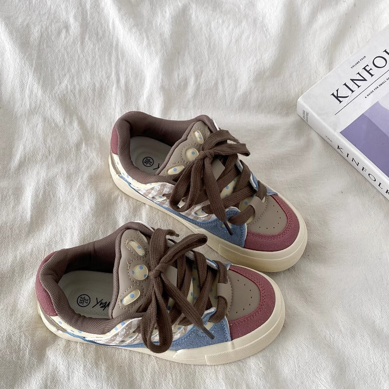 Damen Sneaker im modernen Design mit weichem Obermaterial von