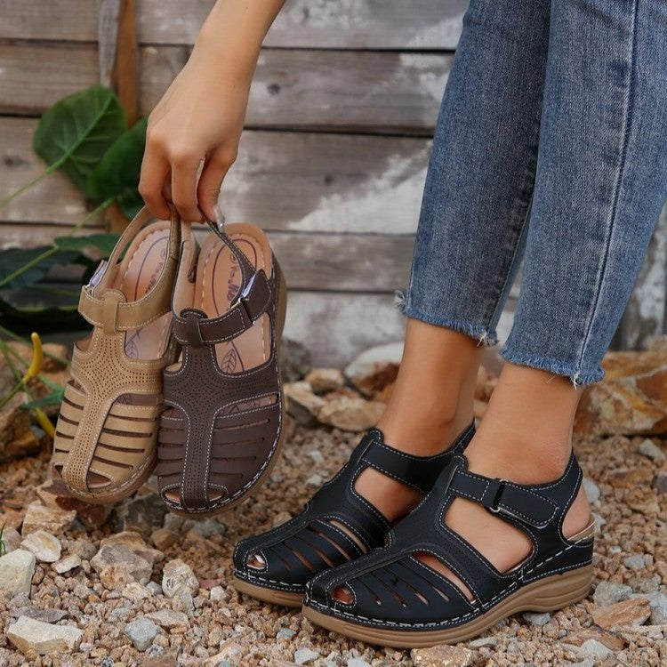 Damen Komfortable Wandersandalen mit ergonomischer Sohle und hochwertiger Oberflächenstruktur R&B