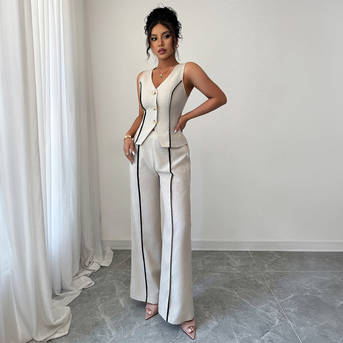 Damen elegante Hose-Anzug mit tailliertem Oberteil und Knopfdetails R&B