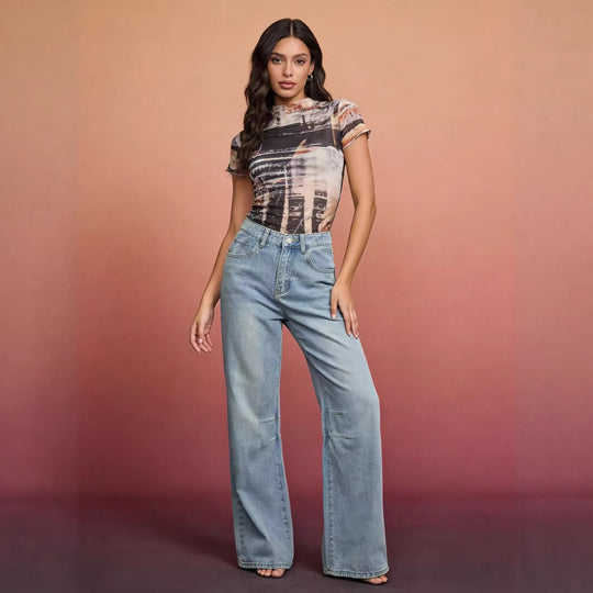 Damen Weit geschnittene Jeanshose mit markanten Nähdetails