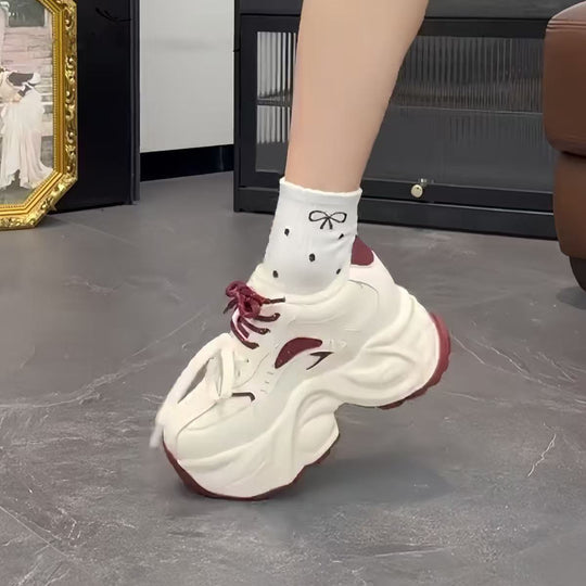 Damen Chunky Sneaker mit innovativem Dämpfungssystem und atmungsaktiver Oberflächenstruktur R&B