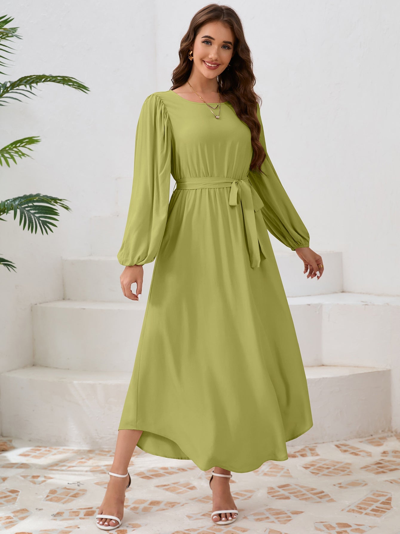 Damen Elegantes Maxikleid mit weitem Schnitt und Ballonärmeln R&B