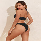 Damen Triangel-Bikini mit dekorativem Herzdetail und schicker Rippstruktur R&B