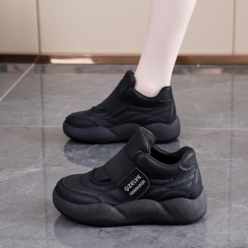 Damen Sportliche Sneaker mit elastischem Verschluss und modernem Profil R&B