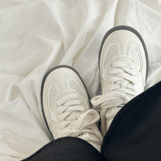 Damen Bequeme Turnschuhe mit atmungsaktiver Oberflächenstruktur und rutschfester Sohle R&B