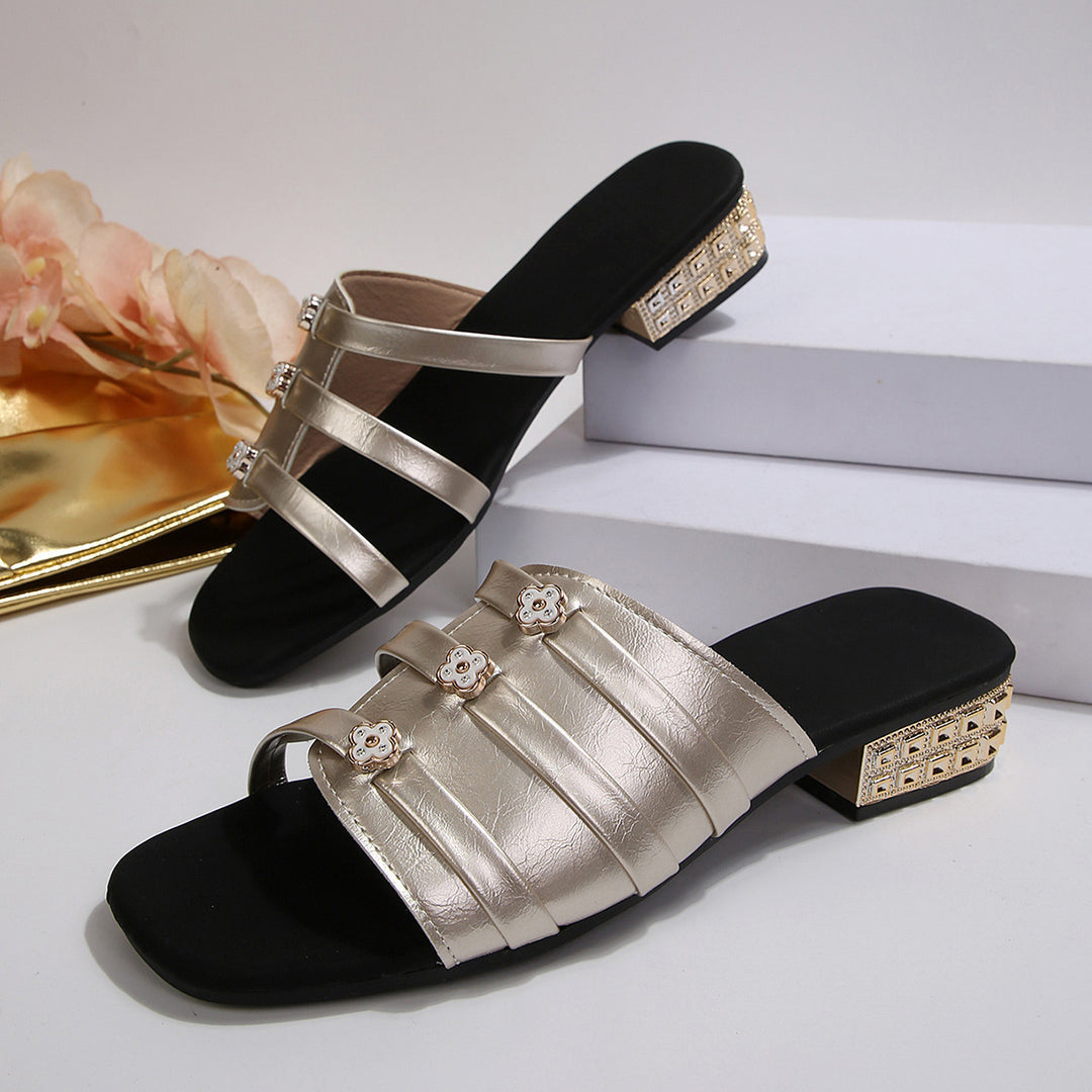 Damen elegante Riemchen-Pantoletten mit modischem Schmuckdetail R&B