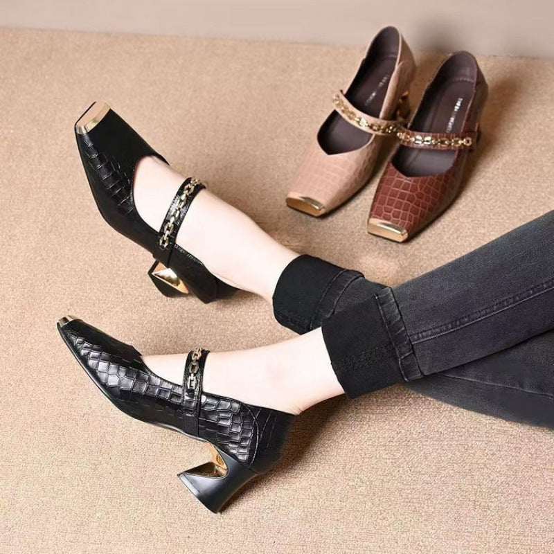 Damen Elegante Mary Jane Pumps mit trendigem Metallakzent R&B
