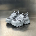 Damen Sportliche Sneakers mit extrem dämpfendem Sohlenprofil und atmungsaktiver Oberflächenstruktur R&B
