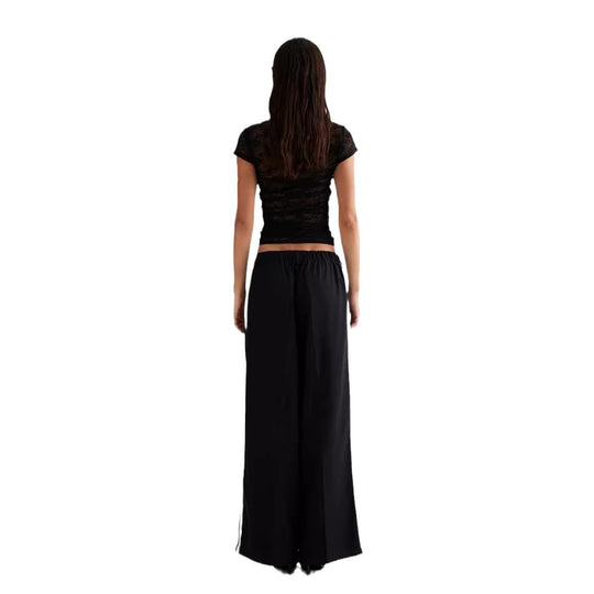 Damen Spitzentop mit enganliegendem Design und kurzen Ärmeln R&B