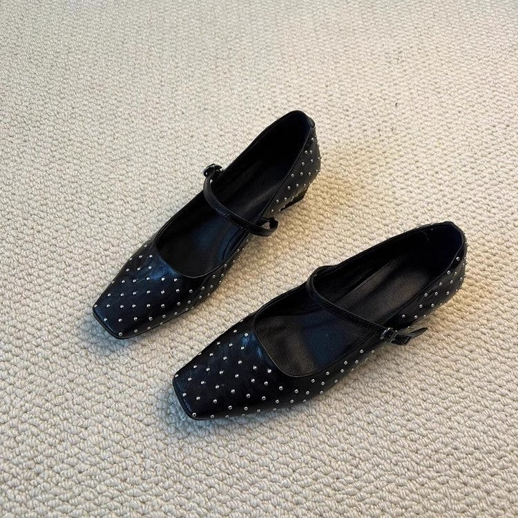 Damen Ballerinas mit dekorativen Nieten und Riemen von R&B