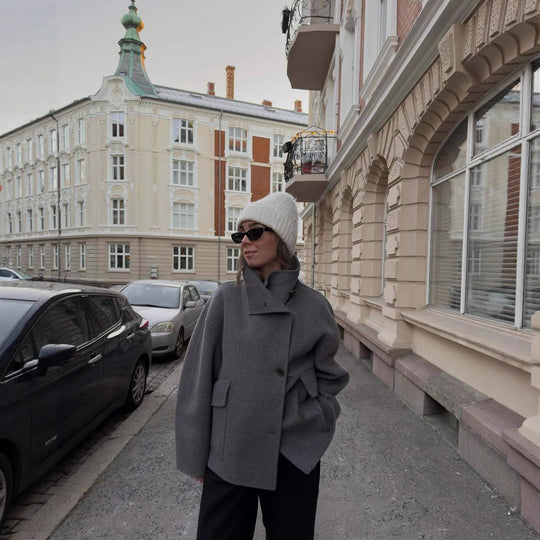 Damen Oversized Winterjacke mit hohem Kragen und Knopfverschluss R&B