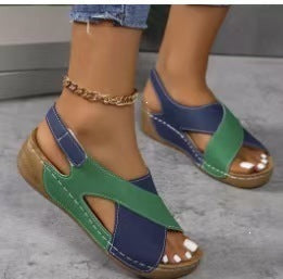 Damen Komfortable Keil-Sandalen mit modischem Riemendesign R&B