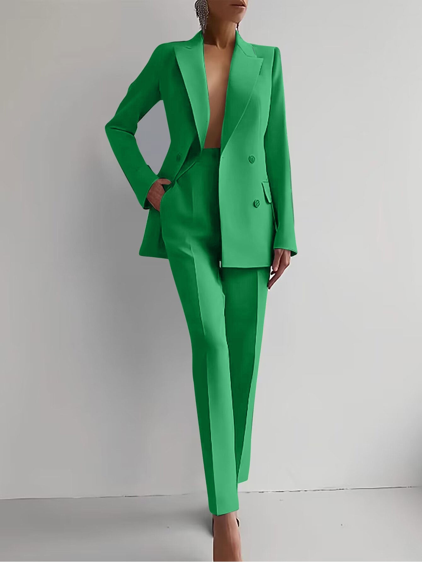 Luxuriöses Blazer- und Hosen-Set für Damen
