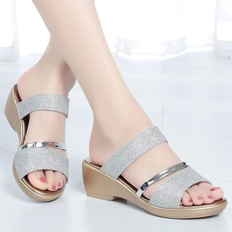 Damen Komfortable Wedge Sandalen mit eleganter Metallic-Applikation