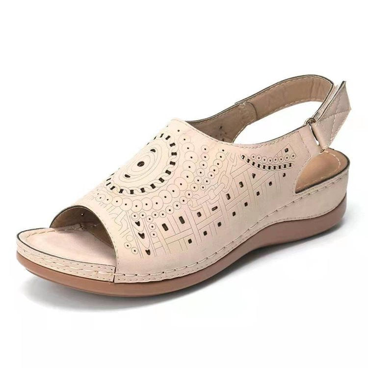 Damen Komfortable Sandalen mit modischem Cut-Out Design und anatomischem Fußbett R&B