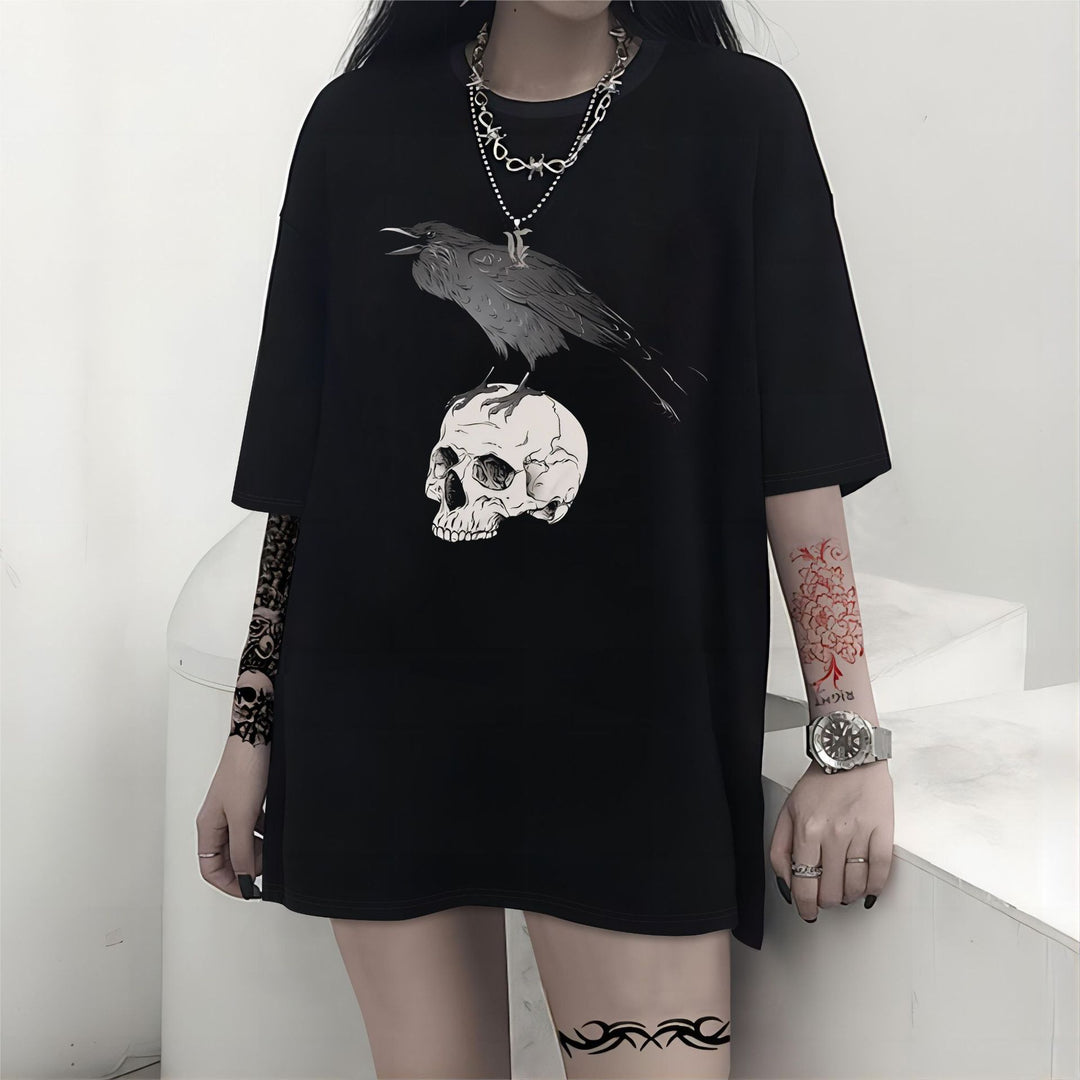 Damen T-Shirt mit künstlerischem Totenkopf-Motiv und lässigem Schnitt R&B