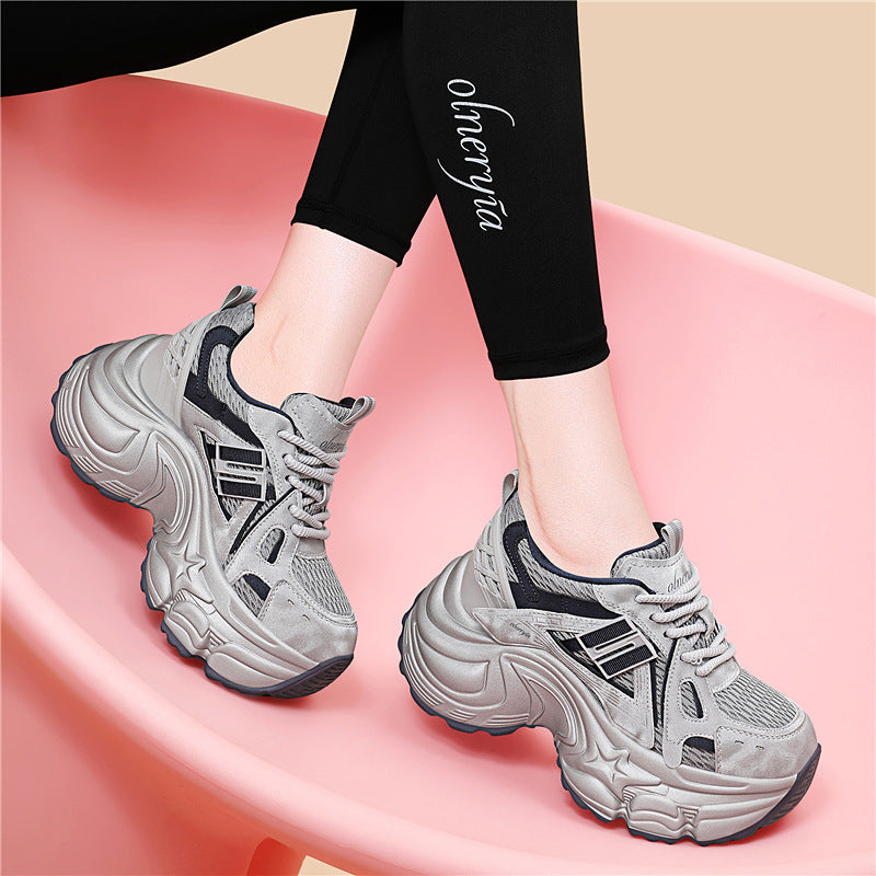 Damen Hochperformante Lifestyle-Sneaker mit überdimensionaler Sohle R&B