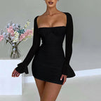 Damen Mini-Kleid mit transparenten Ärmeln und raffiniertem Schnitt R&B