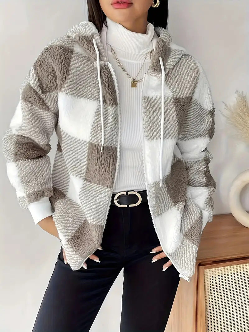 Damen Kuschelige Kapuzenjacke im Karodesign R&B