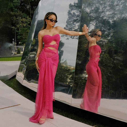 Damen Elegantes trägerloses Maxikleid mit raffinierten Drapierungen und transparenter Optik R&B