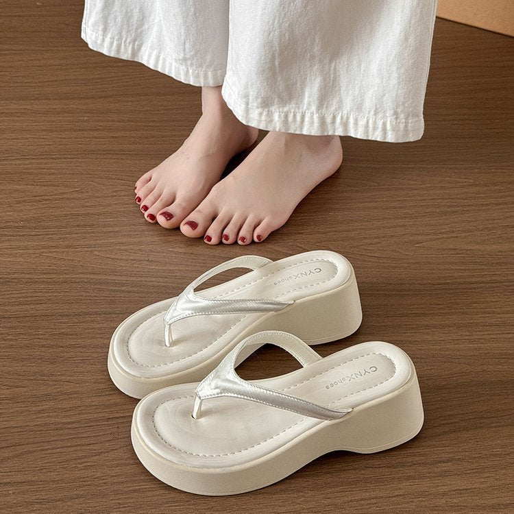 Damen modische Plateau-Zehentrenner mit elegantem Absatz und komfortablem Fußbett R&B