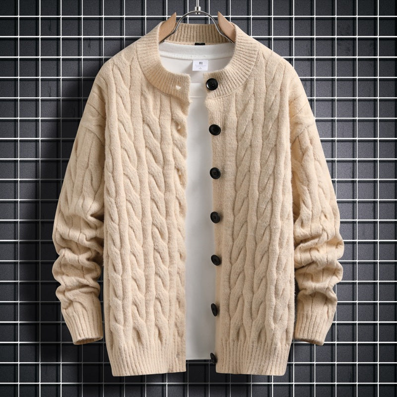 Herren Strickjacke mit modernem Zopfmuster und durchgehendem Knopfverschluss R&B