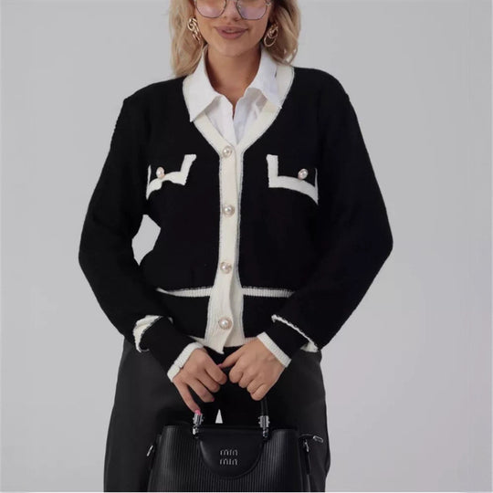 Damen Elegante Strickjacke mit Perlenknöpfen und Kontrastdetails R&B