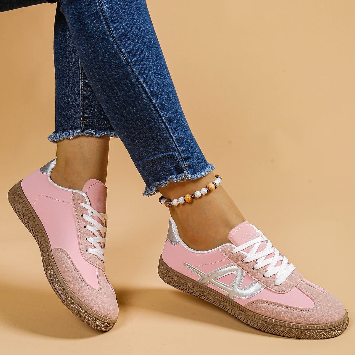Damen Sportliche Sneakers mit atmungsaktiver Oberflächenstruktur und rutschfester Sohle R&B