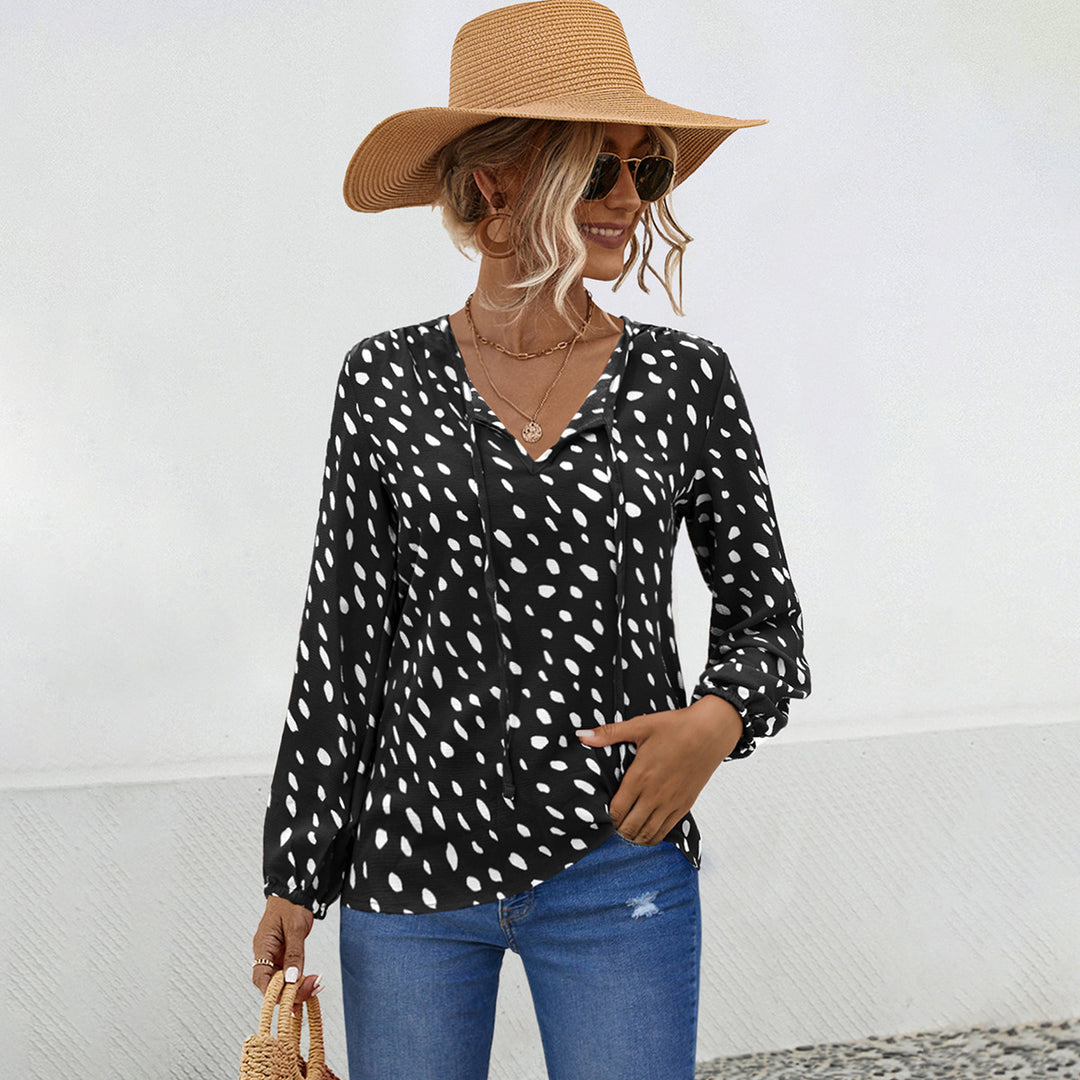 Damen Bluse mit V-Ausschnitt und modernem Punktdesign R&B
