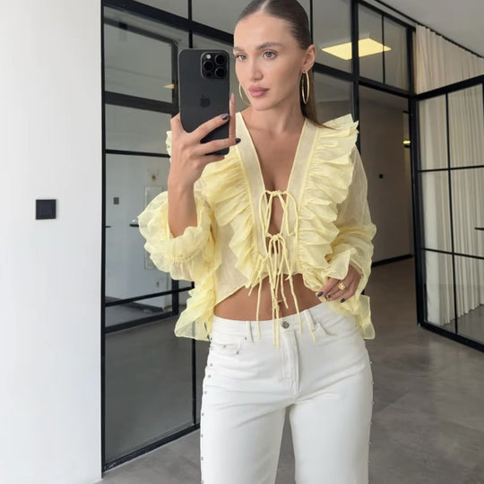 Damen Rüschenshirt mit verspielt voluminösen Ärmeln und seitlichem Bindeband R&B