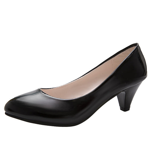 Damen elegante Pumps mit bequemem Blockabsatz und hochwertiger Lackoberfläche R&B