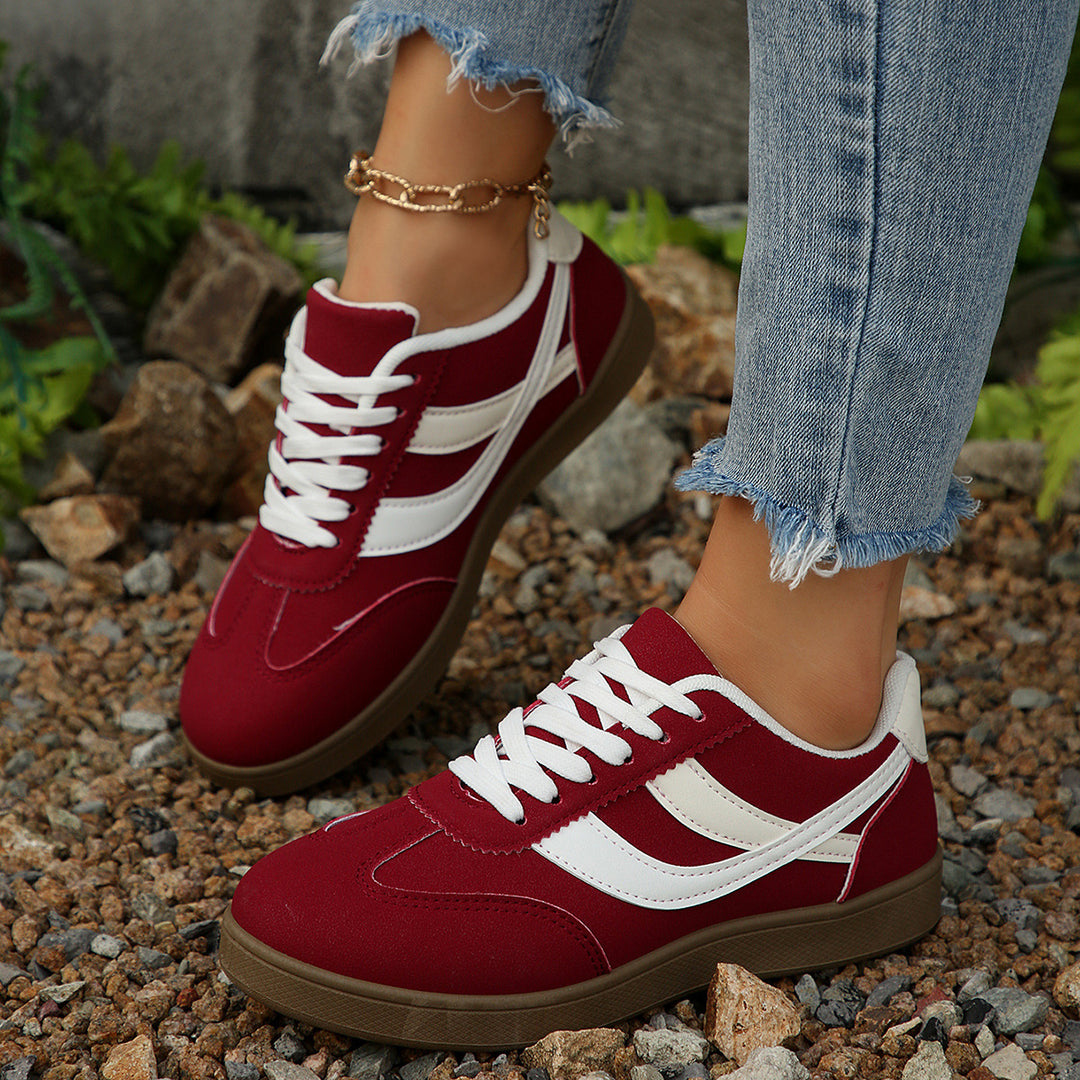 Damen Sportliche Sneakers im retro-inspirierten Style R&B