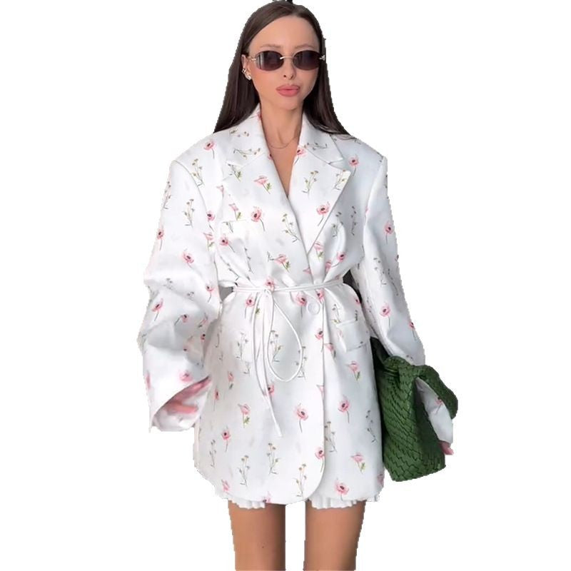 Damen Elegante Blazerjacke mit floralen Details R&B