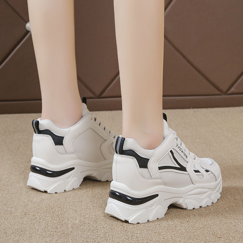 Damen Komfortable Plateau-Sneaker mit atmungsaktiver Mesh-Oberfläche