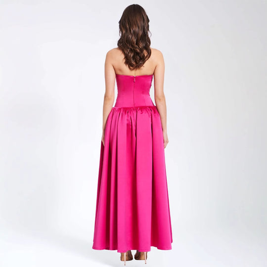 Damen Ballkleid mit schwingendem Rock und elegantem Korsett-Oberteil R&B