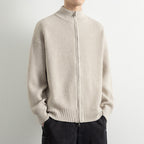 Herren Strickjacke mit hohem Kragen und praktischen Reißverschluss