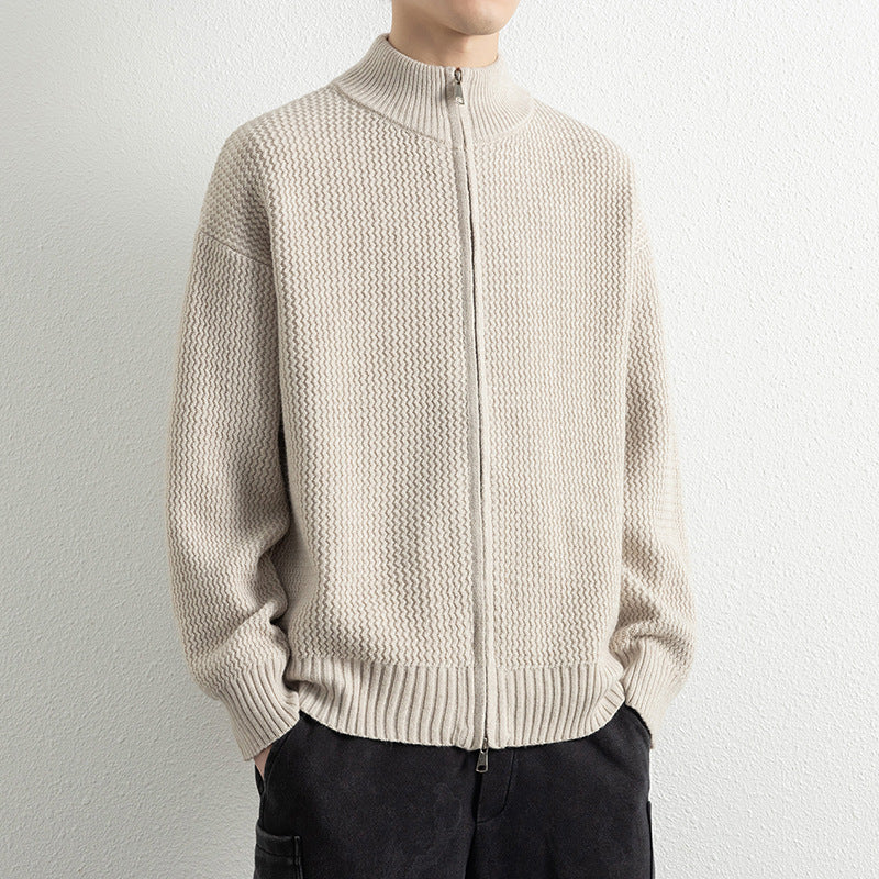 Herren Strickjacke mit hohem Kragen und praktischen Reißverschluss
